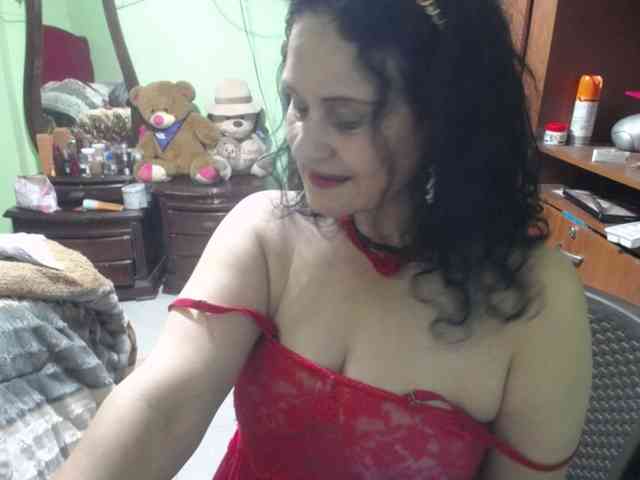 jazmin-mature webcam