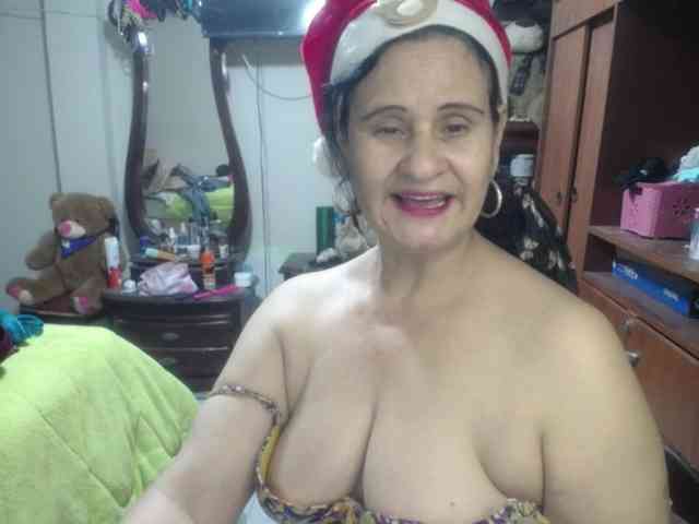 jazmin-mature webcam