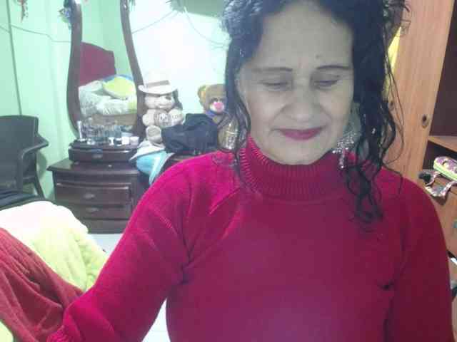 jazmin-mature webcam
