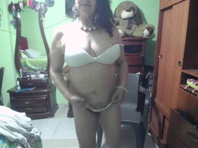 jazmin-mature webcam
