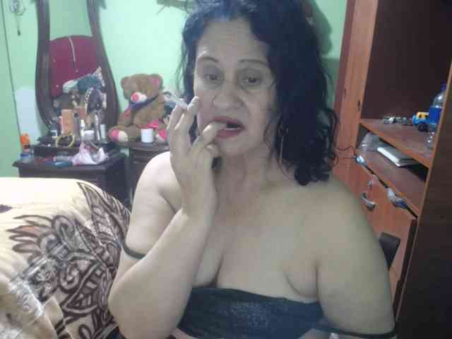 jazmin-mature webcam