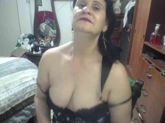 jazmin-mature jazmin-mature