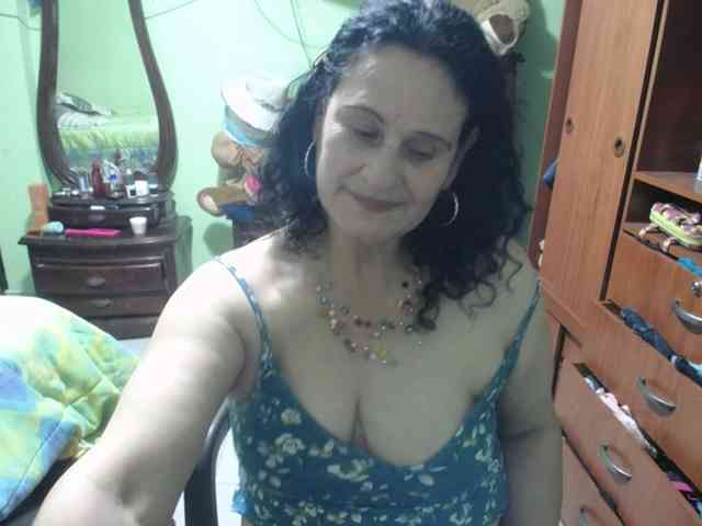 jazmin-mature webcam