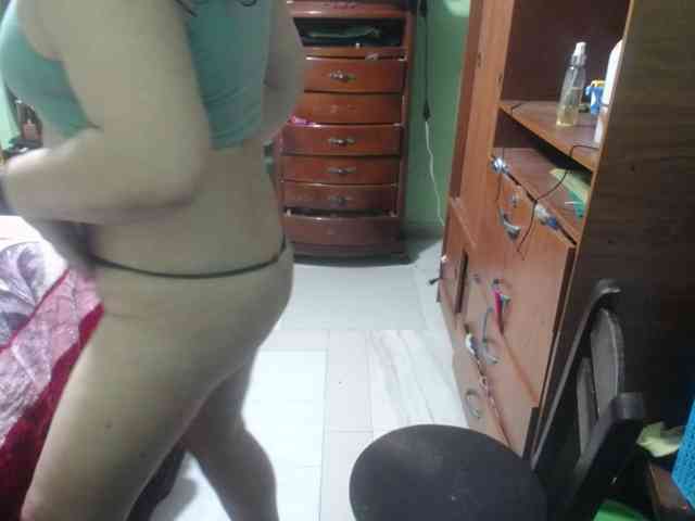 jazmin-mature webcam