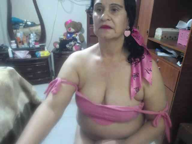 jazmin-mature webcam