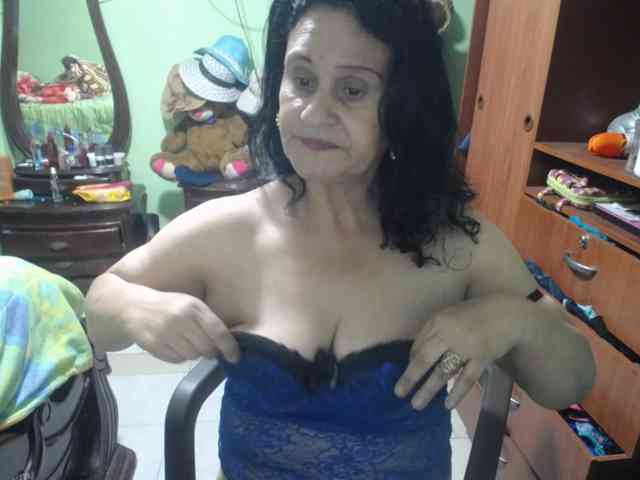 jazmin-mature webcam