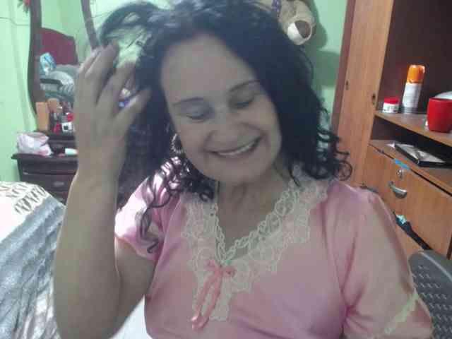 jazmin-mature webcam
