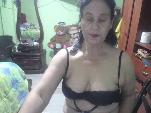 jazmin-mature webcam
