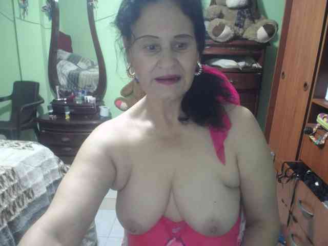 jazmin-mature webcam