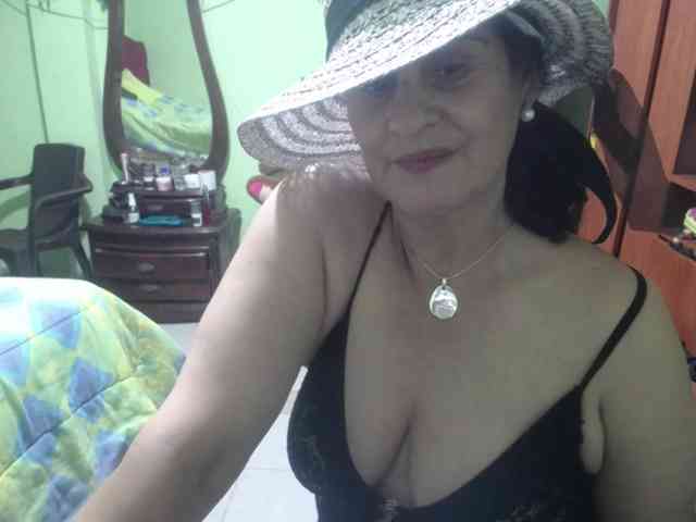 jazmin-mature webcam