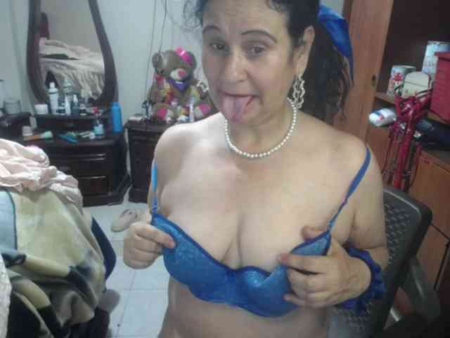 jazmin-mature webcam