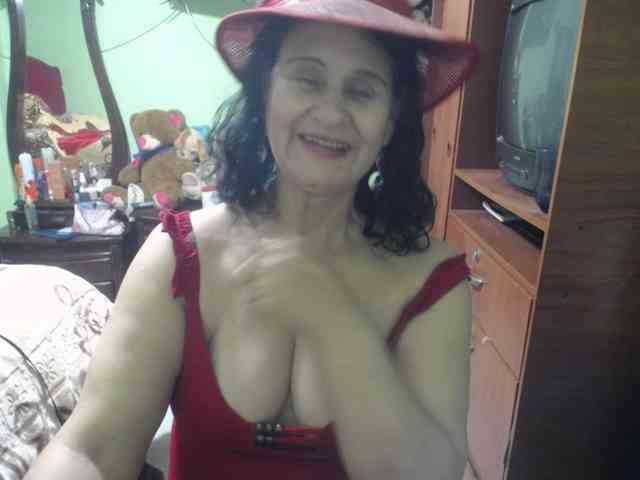 jazmin-mature webcam