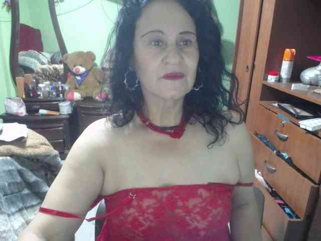 jazmin-mature webcam