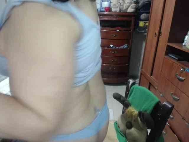 jazmin-mature webcam