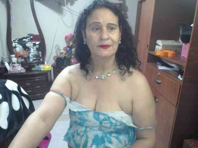 jazmin-mature webcam