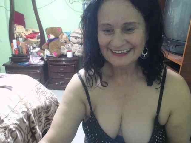jazmin-mature webcam
