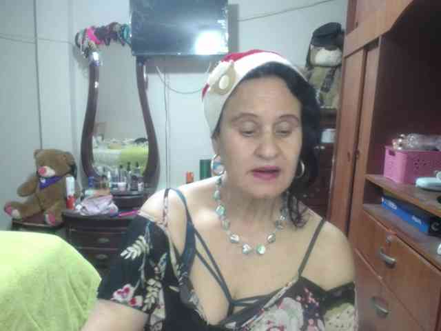 jazmin-mature webcam