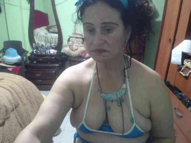 jazmin-mature webcam
