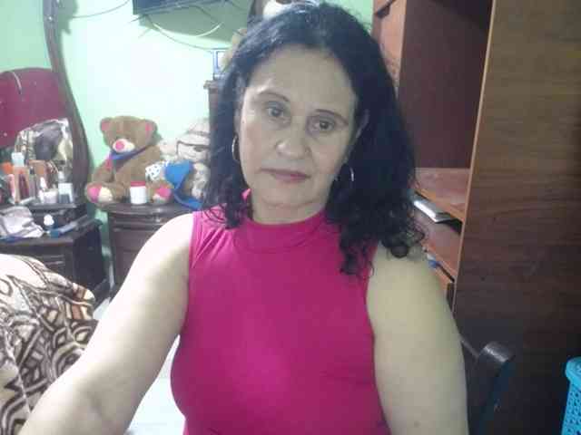 jazmin-mature webcam