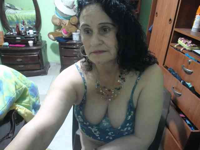jazmin-mature webcam
