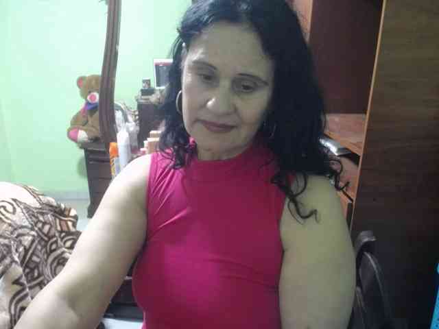 jazmin-mature webcam