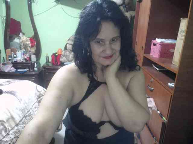jazmin-mature jazmin-mature