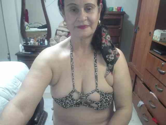 jazmin-mature jazmin-mature