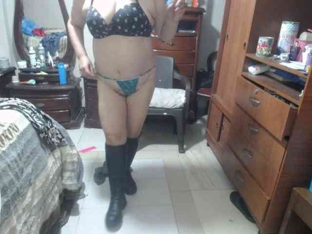 jazmin-mature webcam