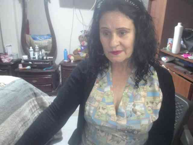 jazmin-mature webcam