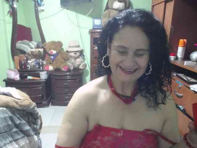 jazmin-mature webcam