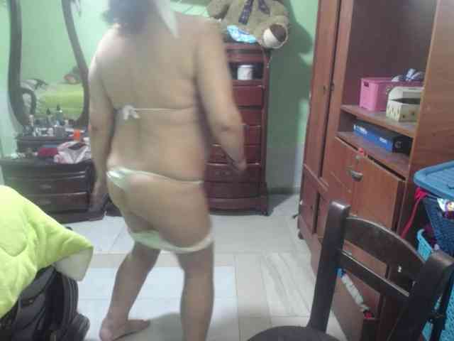 jazmin-mature webcam