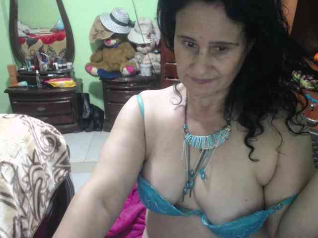 jazmin-mature webcam