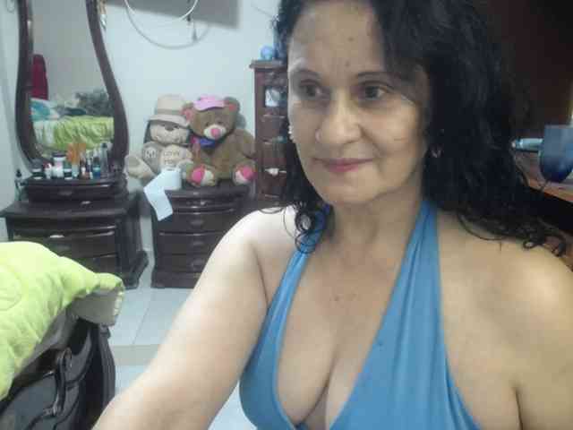 jazmin-mature webcam