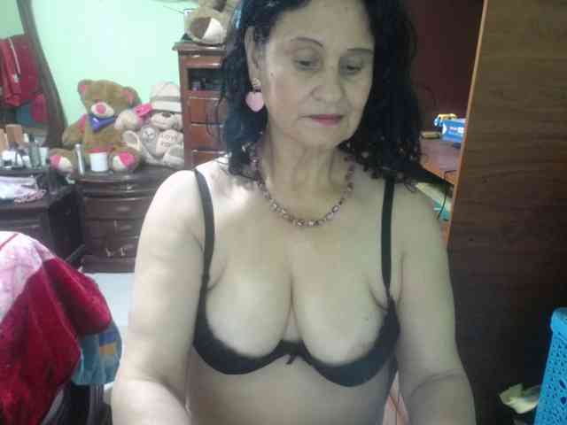 jazmin-mature webcam