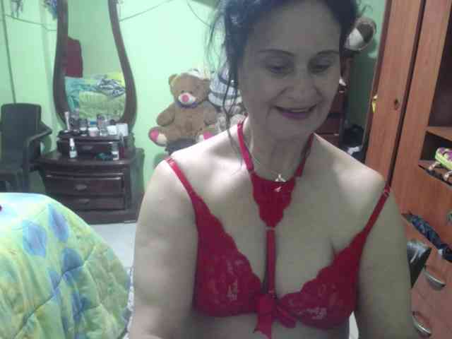 jazmin-mature webcam