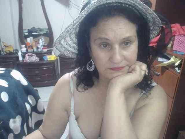 jazmin-mature webcam