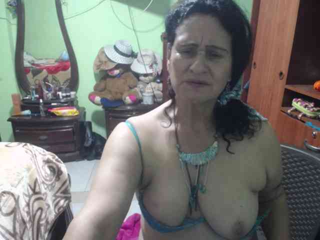 jazmin-mature webcam