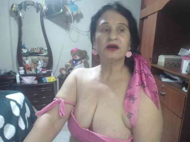 jazmin-mature webcam