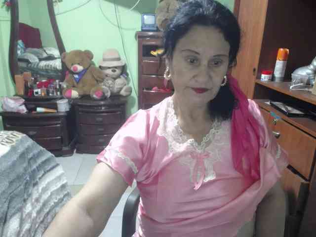 jazmin-mature webcam