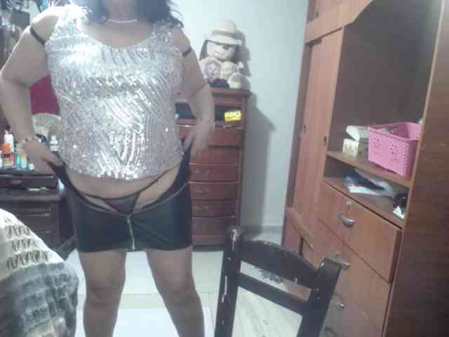 jazmin-mature webcam