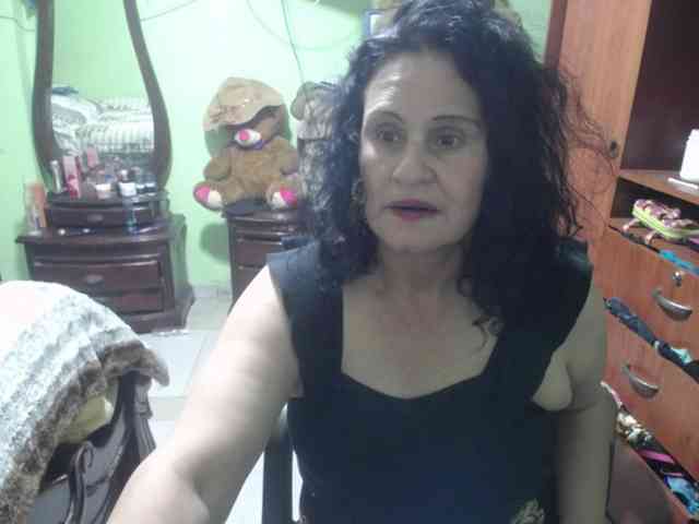 jazmin-mature webcam