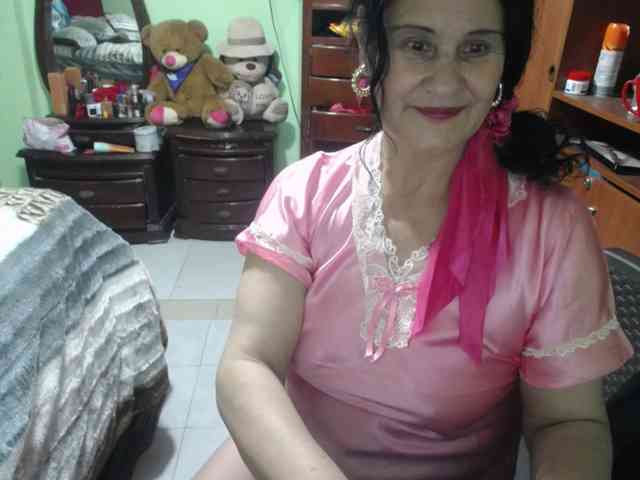jazmin-mature webcam