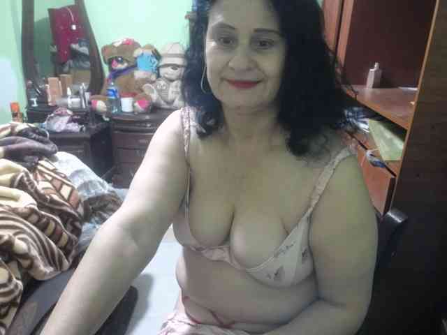 jazmin-mature webcam