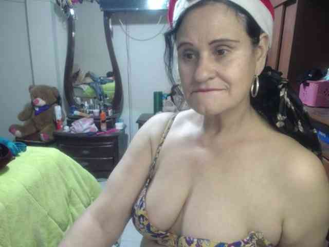 jazmin-mature webcam