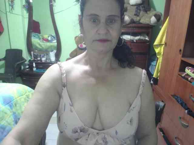 jazmin-mature webcam