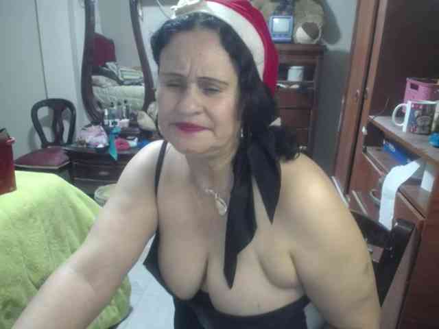 jazmin-mature webcam