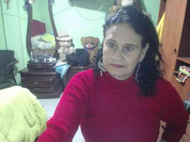 jazmin-mature webcam