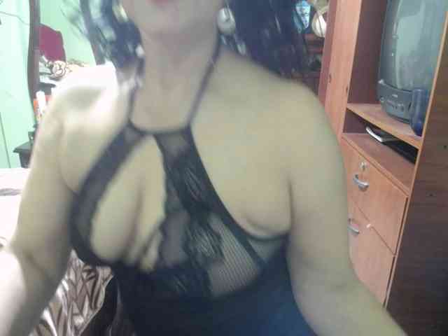 jazmin-mature webcam