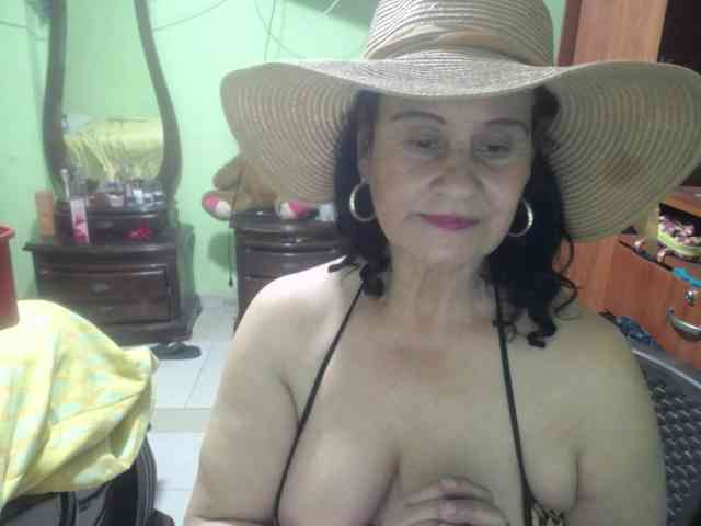 jazmin-mature webcam