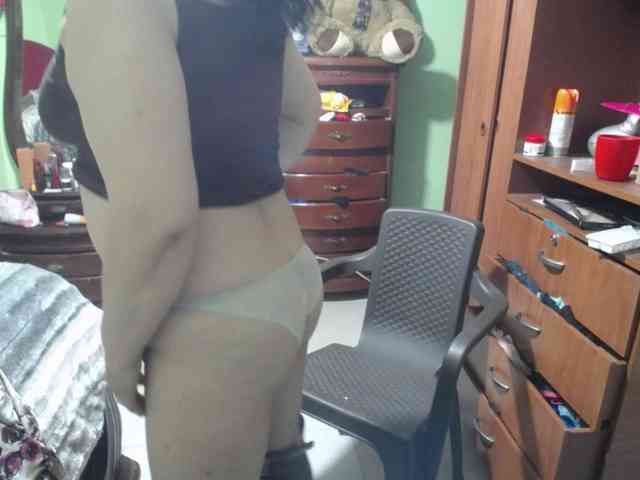 jazmin-mature webcam